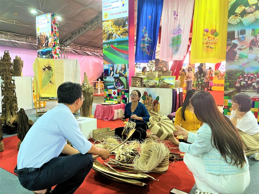 lang-nghe-mo-cau-5019.jpg