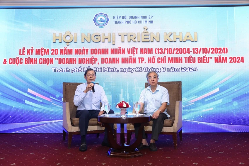 100 doanh nghiệp