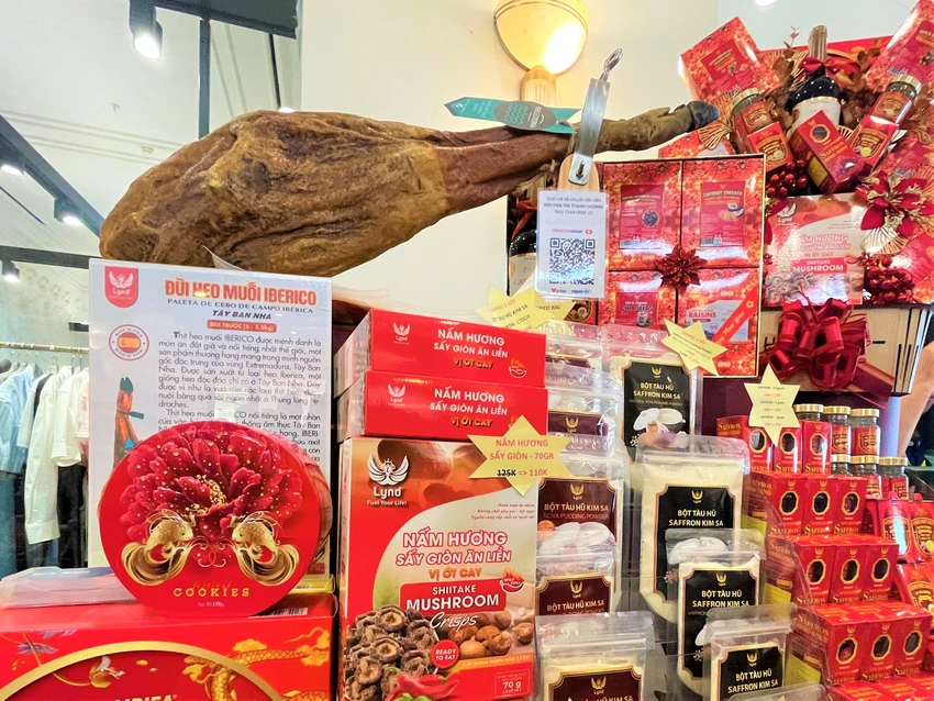 100 doanh nghiệp