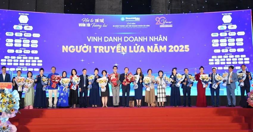 50 doanh nhân