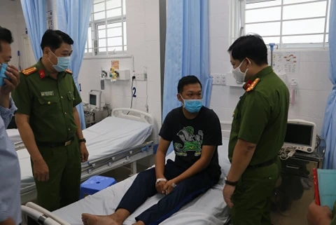 33 cảnh sát bị thương khi chữa cháy ở Khu chế xuất Tân Thuận ảnh 3