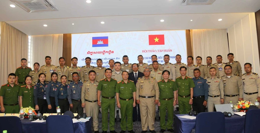 vietnam-campuchia.jpg