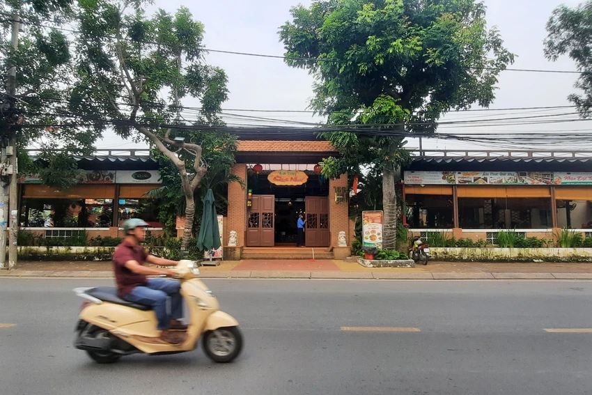 Biệt thự, nhà hàng xây không phép tại khu “nhà giàu” Thảo Điển