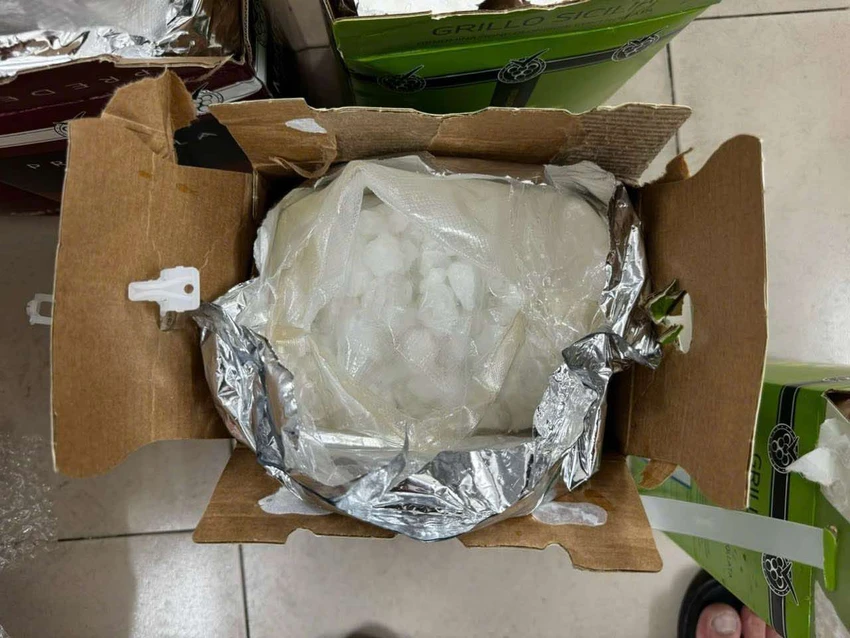 Triet-pha-duong-day--buon-lau-gan-100-kg-ma-tuy-vtu-nuoc-ngoai-ve-Viet-Nam-1.jpg