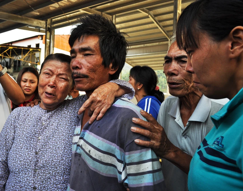 Nghi tàu nước ngoài cố tình tông chìm tàu cá Việt Nam ở Hoàng Sa ảnh 3 Nghi tàu nước ngoài cố tình tông chìm tàu cá Việt Nam ở Hoàng Sa ảnh 3