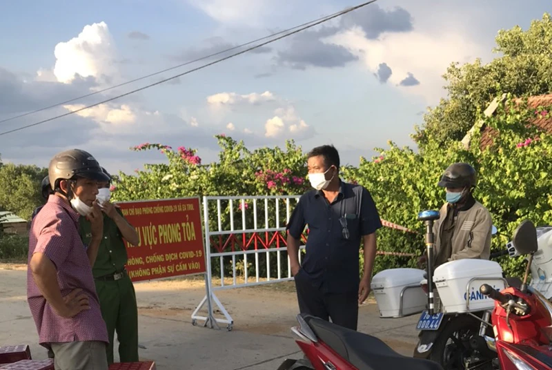 Phú Yên lập bệnh viện dã chiến thứ 2 điều trị bệnh nhân COVID-19 ảnh 2 Phú Yên lập bệnh viện dã chiến thứ 2 điều trị bệnh nhân COVID-19 ảnh 2