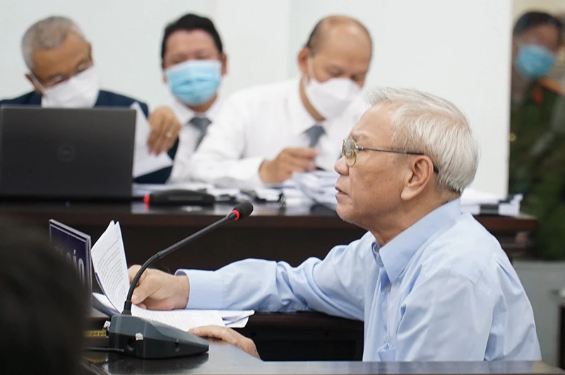 Cựu chủ tịch Khánh Hòa: 'Tôi sai do kế thừa thiếu sót của nhiệm kỳ trước' ảnh 6 Cựu chủ tịch Khánh Hòa: 'Tôi sai do kế thừa thiếu sót của nhiệm kỳ trước' ảnh 6