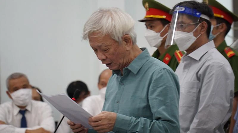 Ông Nguyễn Chiến Thắng tại phiên tòa hồi tháng 4-2022. Ảnh: LÊ HIỀN Ông Nguyễn Chiến Thắng tại phiên tòa hồi tháng 4-2022. Ảnh: LÊ HIỀN