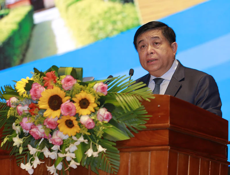 Bộ trưởng Bộ Kế hoạch và Đầu tư Nguyễn Chí Dũng phát biểu khai mạc hội nghị. Ảnh: TTBC Bộ trưởng Bộ Kế hoạch và Đầu tư Nguyễn Chí Dũng phát biểu khai mạc hội nghị. Ảnh: TTBC