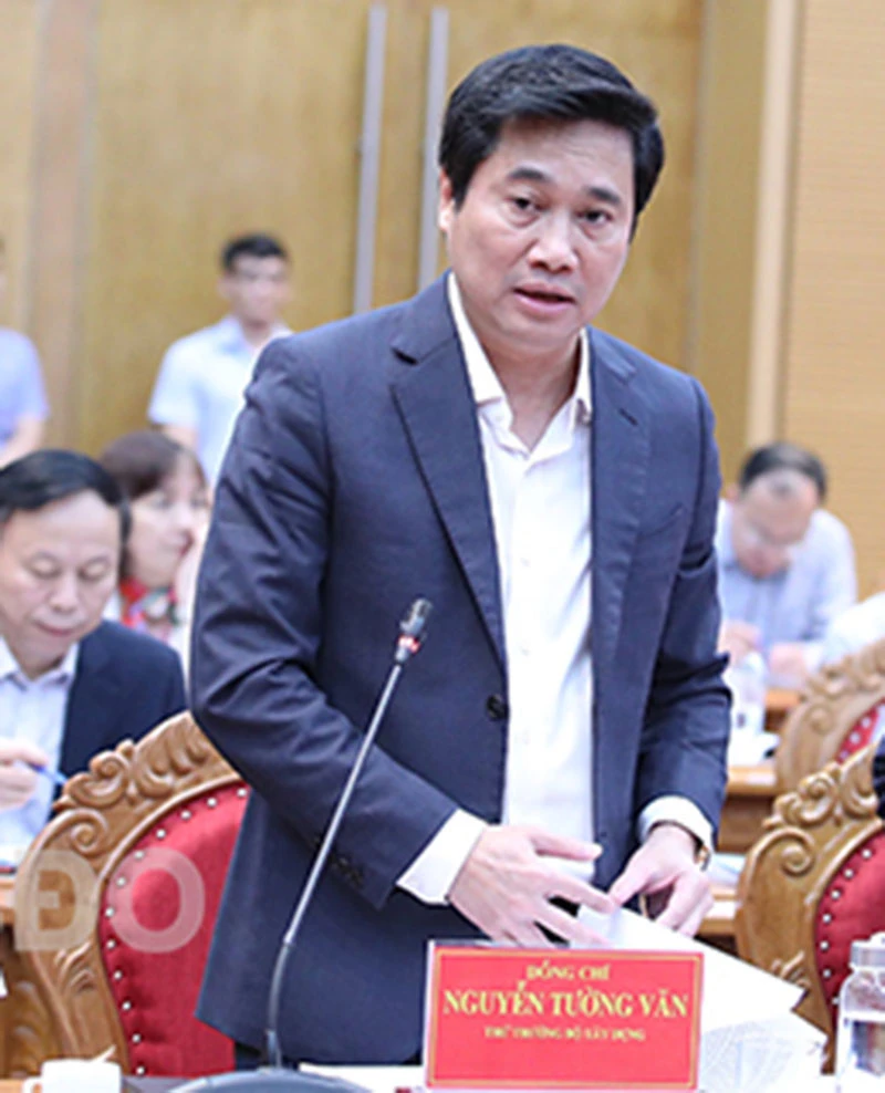 Thứ trưởng Bộ Xây dựng Nguyễn Tường Văn. Ảnh: TTBC Thứ trưởng Bộ Xây dựng Nguyễn Tường Văn. Ảnh: TTBC