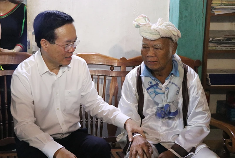 chu-tich-nuoc-4.jpg