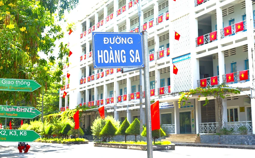 giai-phong-mien-nam-3.jpg