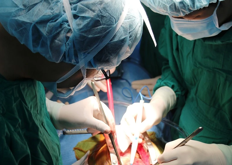 Phẫu thuật cứu sống bé trai bị vỡ động mạch chủ ảnh 1 Phẫu thuật cứu sống bé trai bị vỡ động mạch chủ ảnh 1
