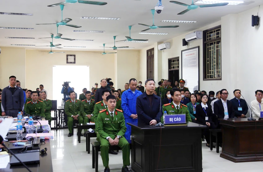 Ông Lưu Bình Nhưỡng, Lê Thanh Vân nhận cảm ơn bằng đất nhưng thực chất bị lừa