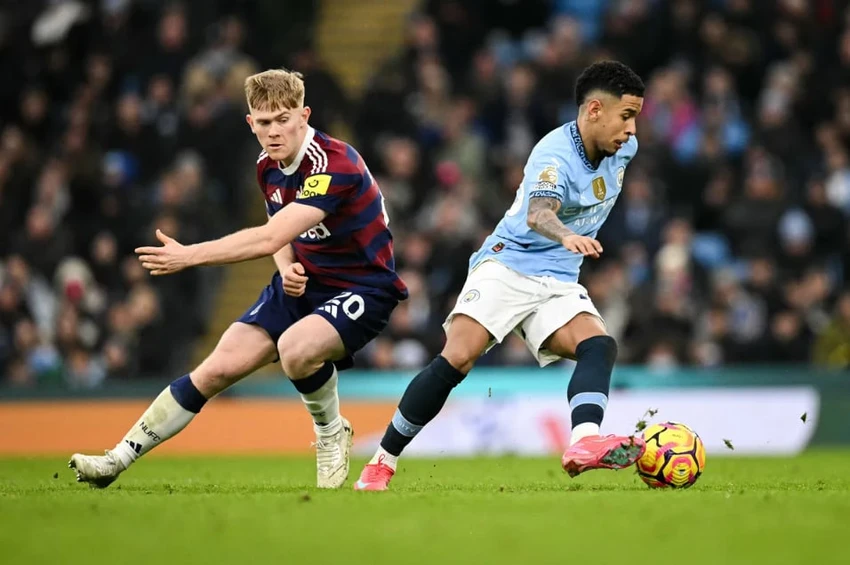 Hàng công Man City thi đấu gắn kết và liên tiếp tạo ra nhiều cơ hội. Ảnh: Getty
