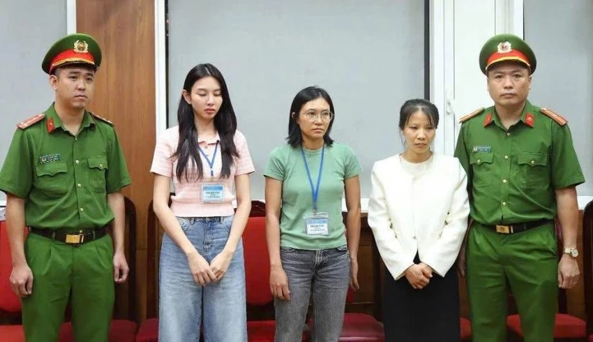 Tước danh hiệu 'Gương mặt trẻ Việt Nam tiêu biểu' đối với Hoa hậu Thùy Tiên