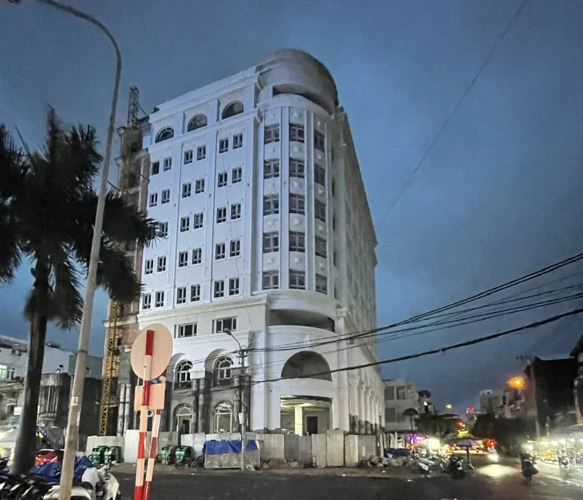 bắt tạm giam