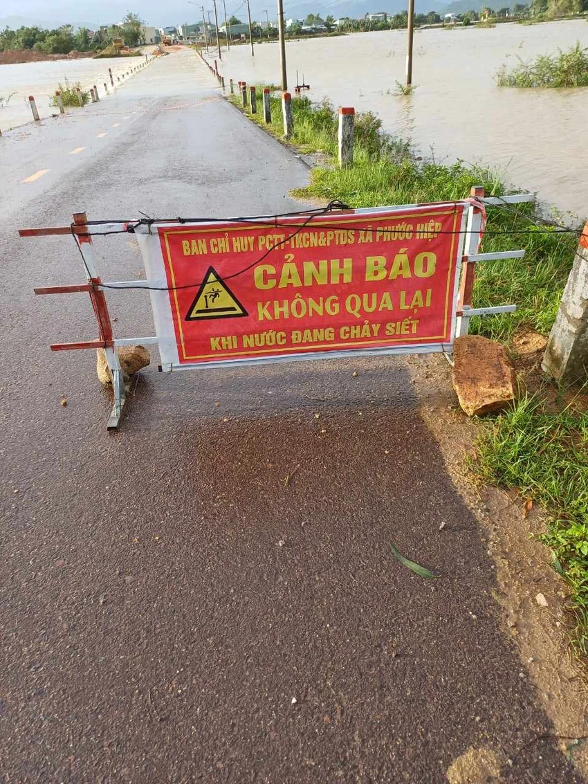 lũ cuốn