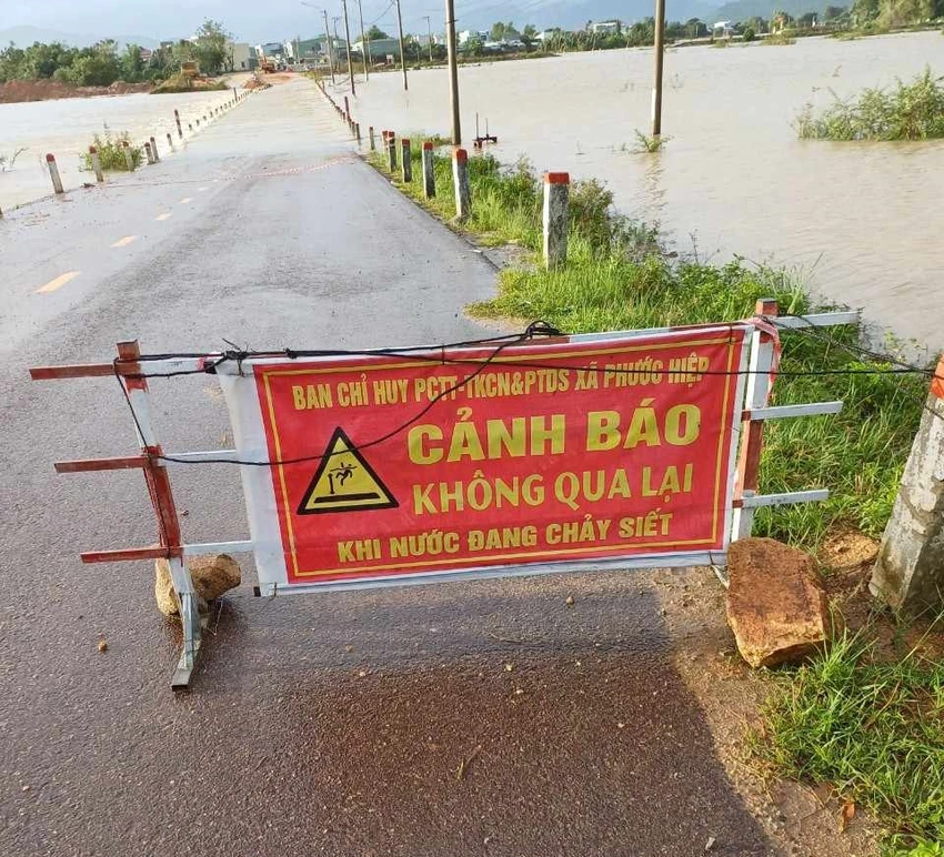 lũ cuốn