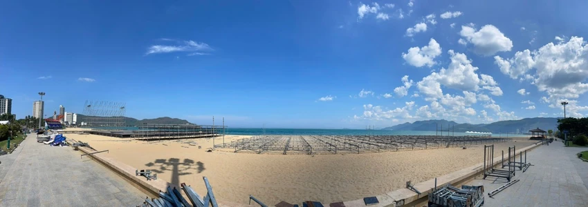 bãi biển.jpg