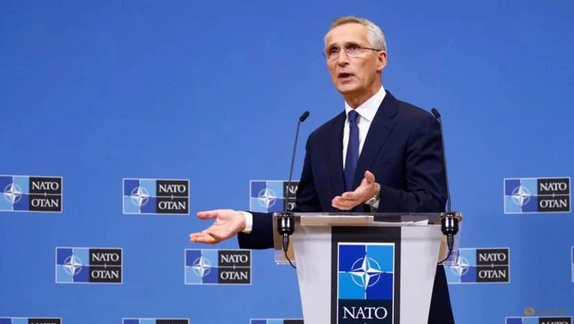 Tổng thư ký NATO - ông Jens Stoltenberg tại cuộc họp báo trước cuộc họp Bộ trưởng Quốc phòng NATO tại Brussels (Bỉ) ngày 11-10. Ảnh: REUTERS Tổng thư ký NATO - ông Jens Stoltenberg tại cuộc họp báo trước cuộc họp Bộ trưởng Quốc phòng NATO tại Brussels (Bỉ) ngày 11-10. Ảnh: REUTERS