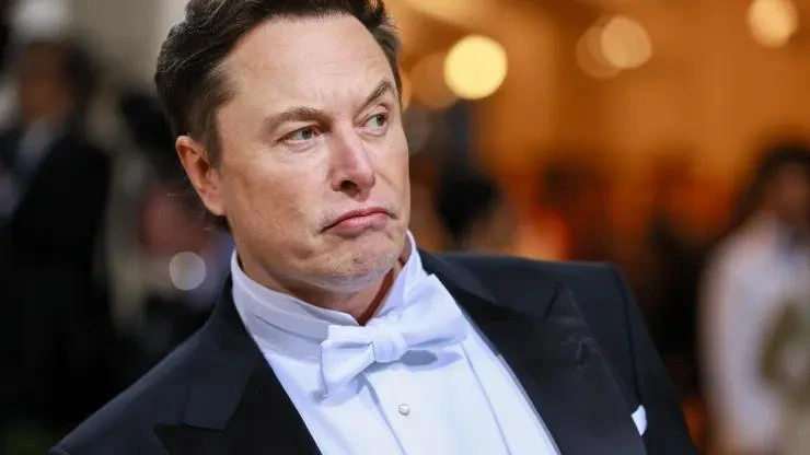Tỉ phú Elon Musk tại Bảo tàng Nghệ thuật Metropolitan Thành phố New York ngày 2-5. Ảnh: CNBC Tỉ phú Elon Musk tại Bảo tàng Nghệ thuật Metropolitan Thành phố New York ngày 2-5. Ảnh: CNBC