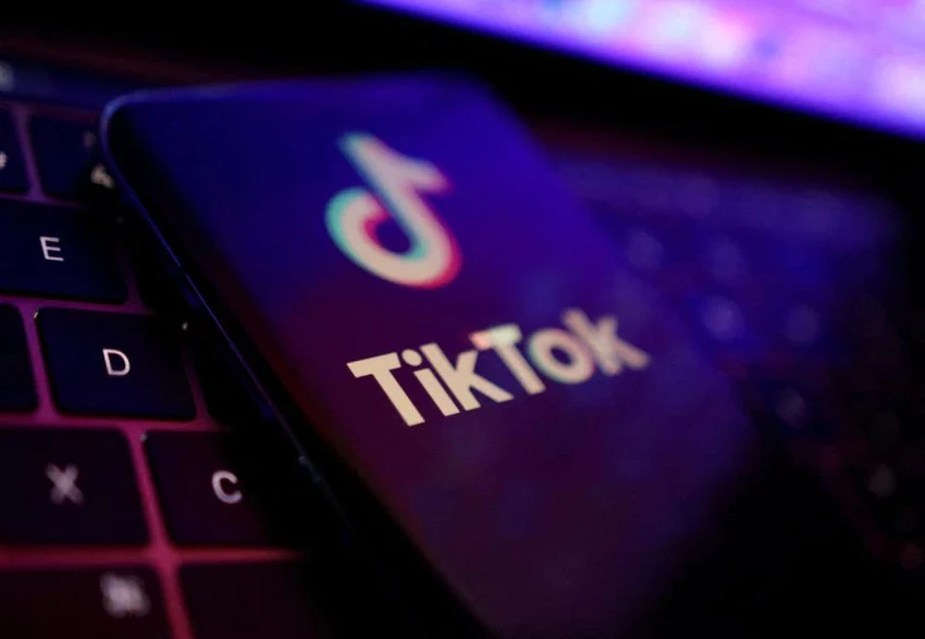 Giám đốc FBI cho rằng TikTok có thể đặt ra các rủi ro liên quan đến an ninh quốc gia của Mỹ. Ảnh: REUTERS. Giám đốc FBI cho rằng TikTok có thể đặt ra các rủi ro liên quan đến an ninh quốc gia của Mỹ. Ảnh: REUTERS.
