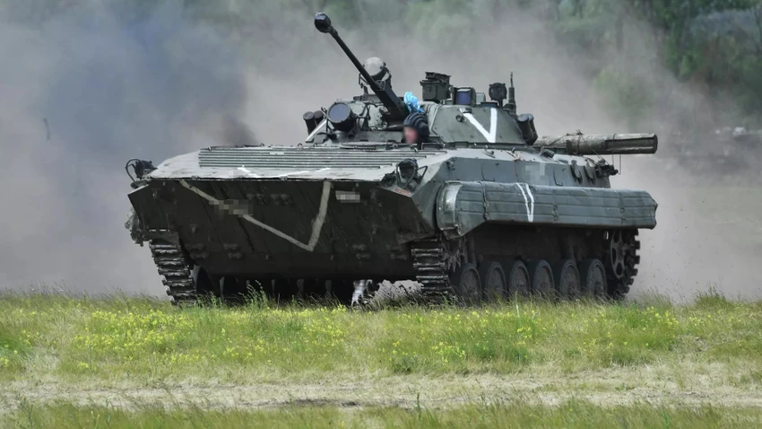 Xe chiến đấu bộ binh BMP-2 của Nga. Ảnh: SPUTNIK Xe chiến đấu bộ binh BMP-2 của Nga. Ảnh: SPUTNIK