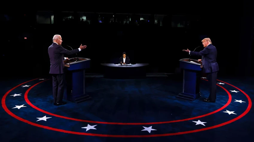 Ông Biden và ông Trump trong cuộc tranh luận tại ĐH Belmont, bang Tennessee (Mỹ) vào tháng 10-2020. Ảnh: AFP