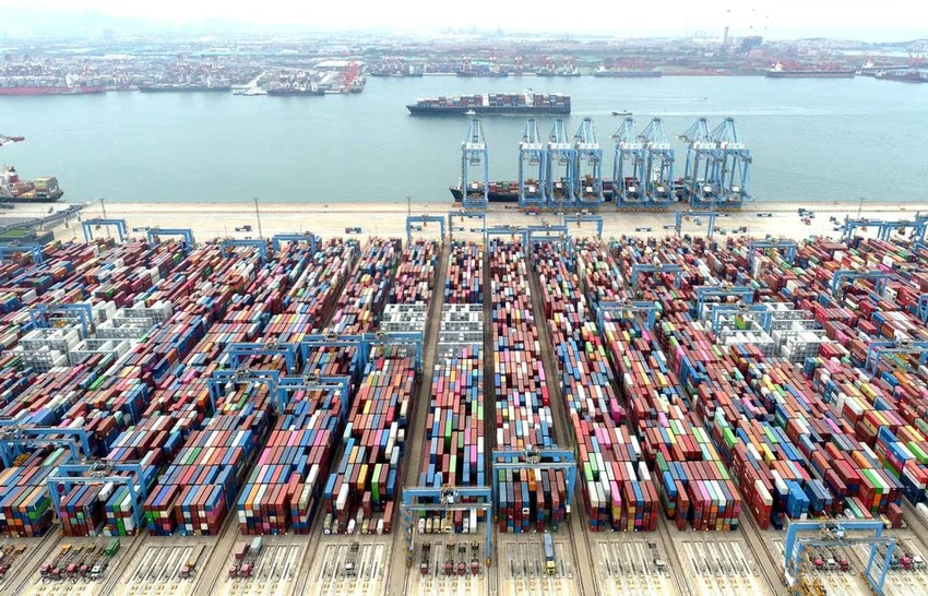 Xuất khẩu được xem là một trong những trụ cột của nền kinh tế Trung Quốc. Ảnh: REUTERS