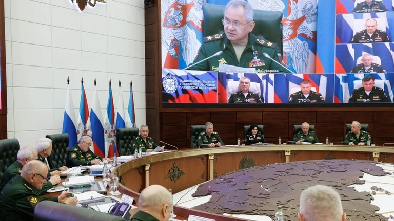 Chỉ huy Nga mà Ukraine nói ‘đã chết’ xuất hiện tại cuộc họp trực tiếp