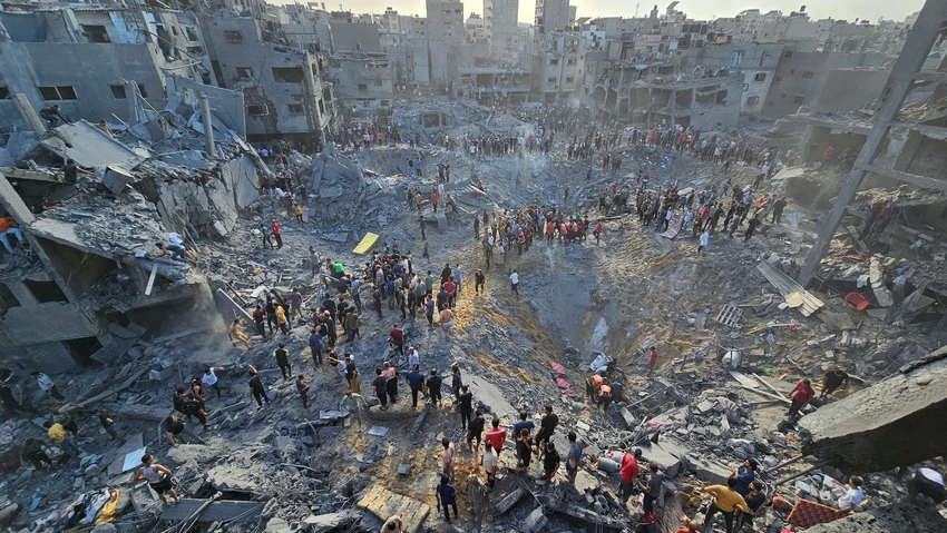 Xung đột Israel-Hamas 1-11: Israel tấn công trại tị nạn lớn nhất Gaza, hàng trăm người thương vong