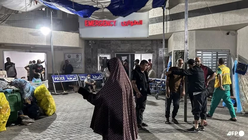 Bệnh viện Gaza chôn tập thể hàng chục thi thể nạn nhân