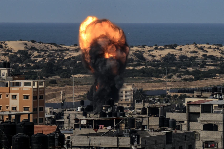 Xung đột Israel-Hamas 10-12