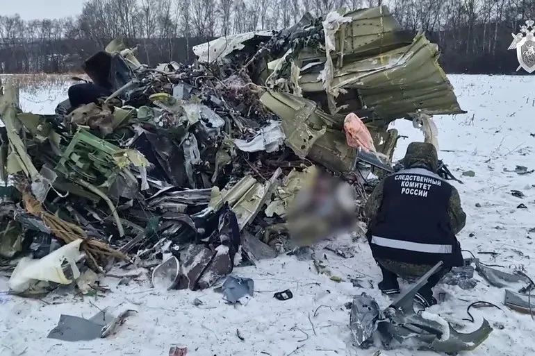Kiev nghi ngờ khả năng tù binh Ukraine có mặt trên máy bay Nga