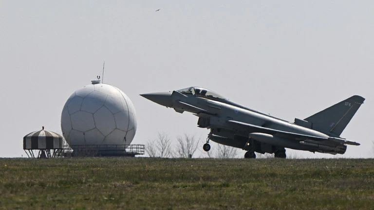 căn cứ không quân NATO - Ukraine.jpg