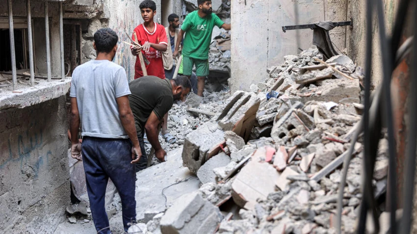 Israel không kích giết 10 người thân của lãnh đạo Hamas