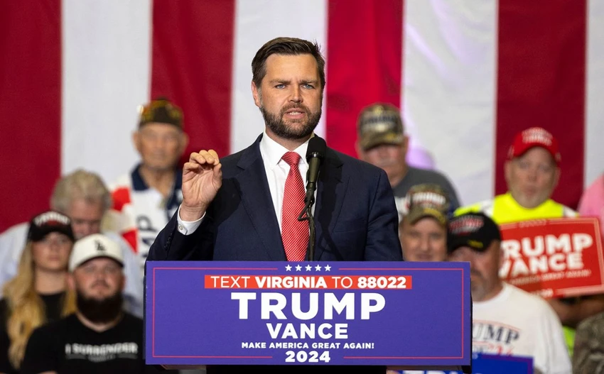 Bộ đôi Trump - Vance nhắm vào bà Harris sau khi ông Biden dừng tranh cử