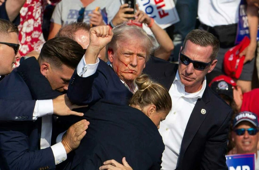 ong-trump-bi-am-sat-hut-1.jpg