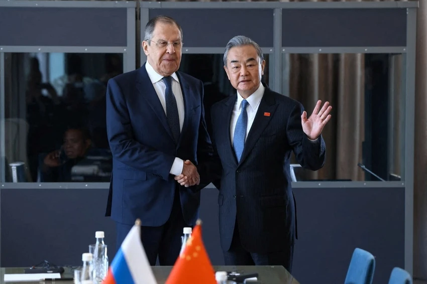 Ông Lavrov gặp ông Vương Nghị, bàn về quan hệ với Mỹ và xung đột Ukraine