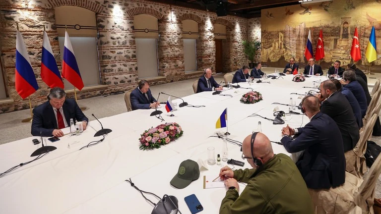 Điện Kremlin chỉ định phái đoàn đàm phán với Ukraine