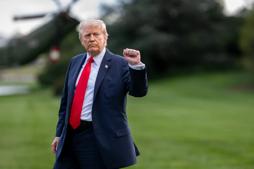 Ông Trump không loại trừ khả năng thử hạt nhân dưới lòng đất