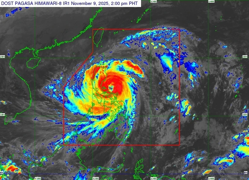 Siêu bão Fung-wong đổ bộ Philippines, có nguy cơ diễn biến khó lường