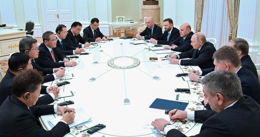 Ông Putin tiếp ông Lý Cường, nói sẽ sớm miễn thị thực cho công dân Trung Quốc