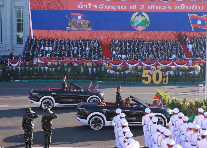 Lào long trọng kỷ niệm 50 năm Quốc khánh