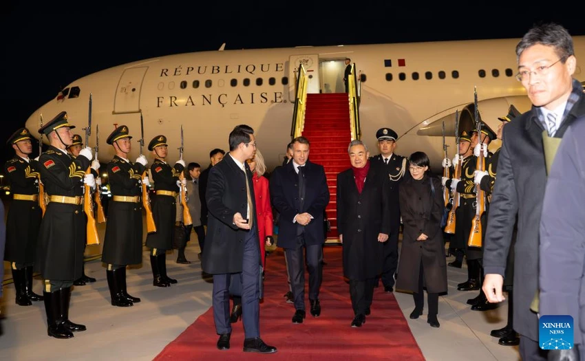 Ông Macron tới Trung Quốc trong chuyến thăm ‘thuần song phương’