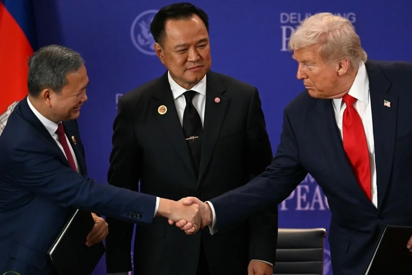 Ông Trump nói sẽ gọi cho lãnh đạo Thái Lan, Campuchia để ‘chấm dứt cuộc chiến’