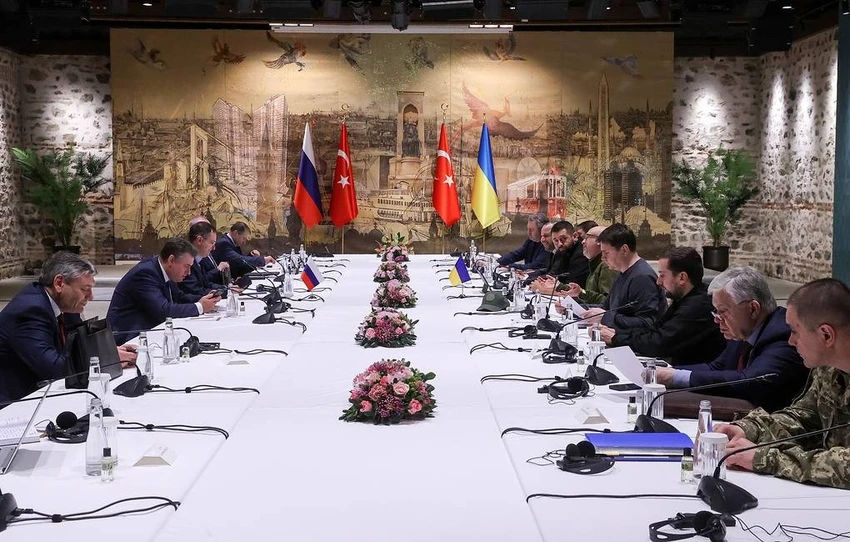 Bên trong những kênh liên lạc bí mật giữa Nga và Ukraine