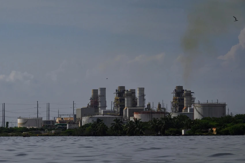 Có tin quan chức Mỹ và Venezuela thảo luận về xuất khẩu dầu thô