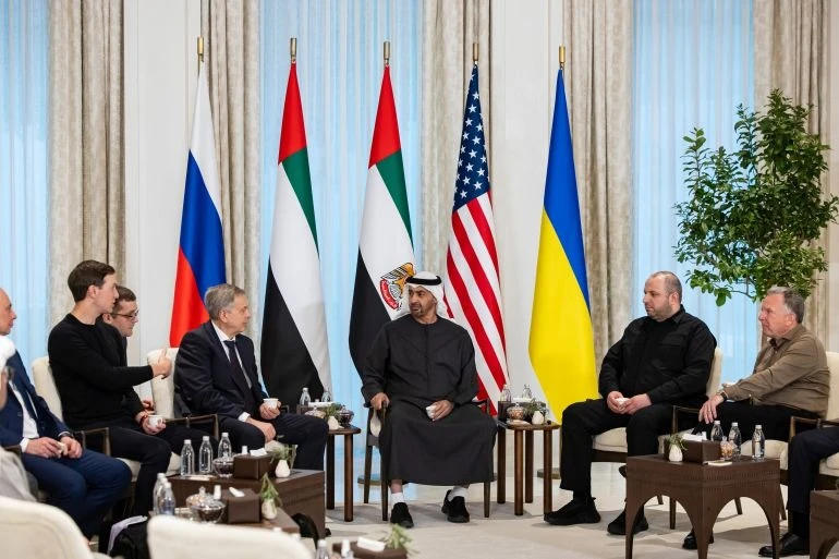 Mỹ, Nga, Ukraine kết thúc ngày đàm phán đầu tiên ở UAE
